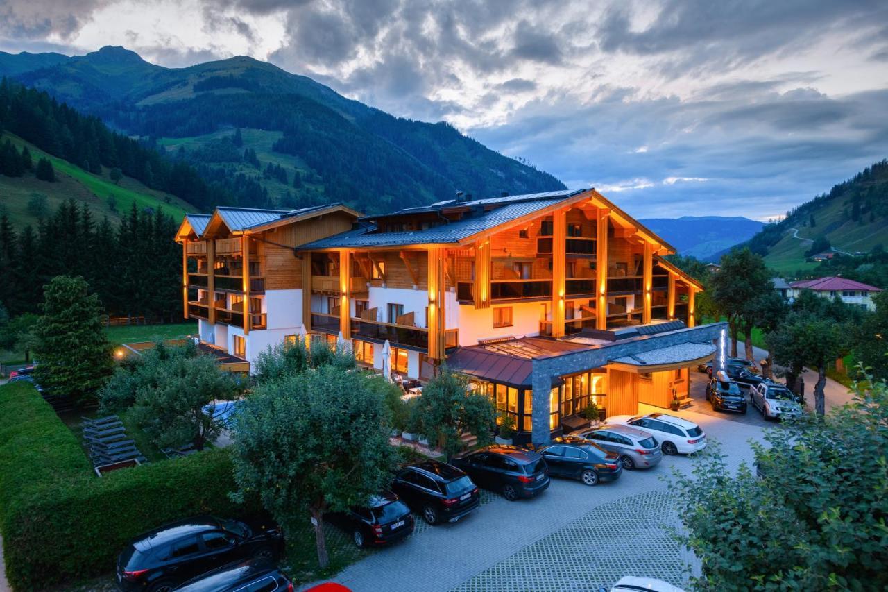 Hotel Alpina Rauris Zewnętrze zdjęcie